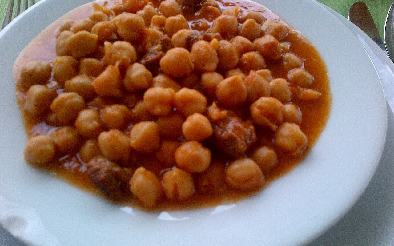 Chickpea and cubed beef stew in a tomato-red pepper broth